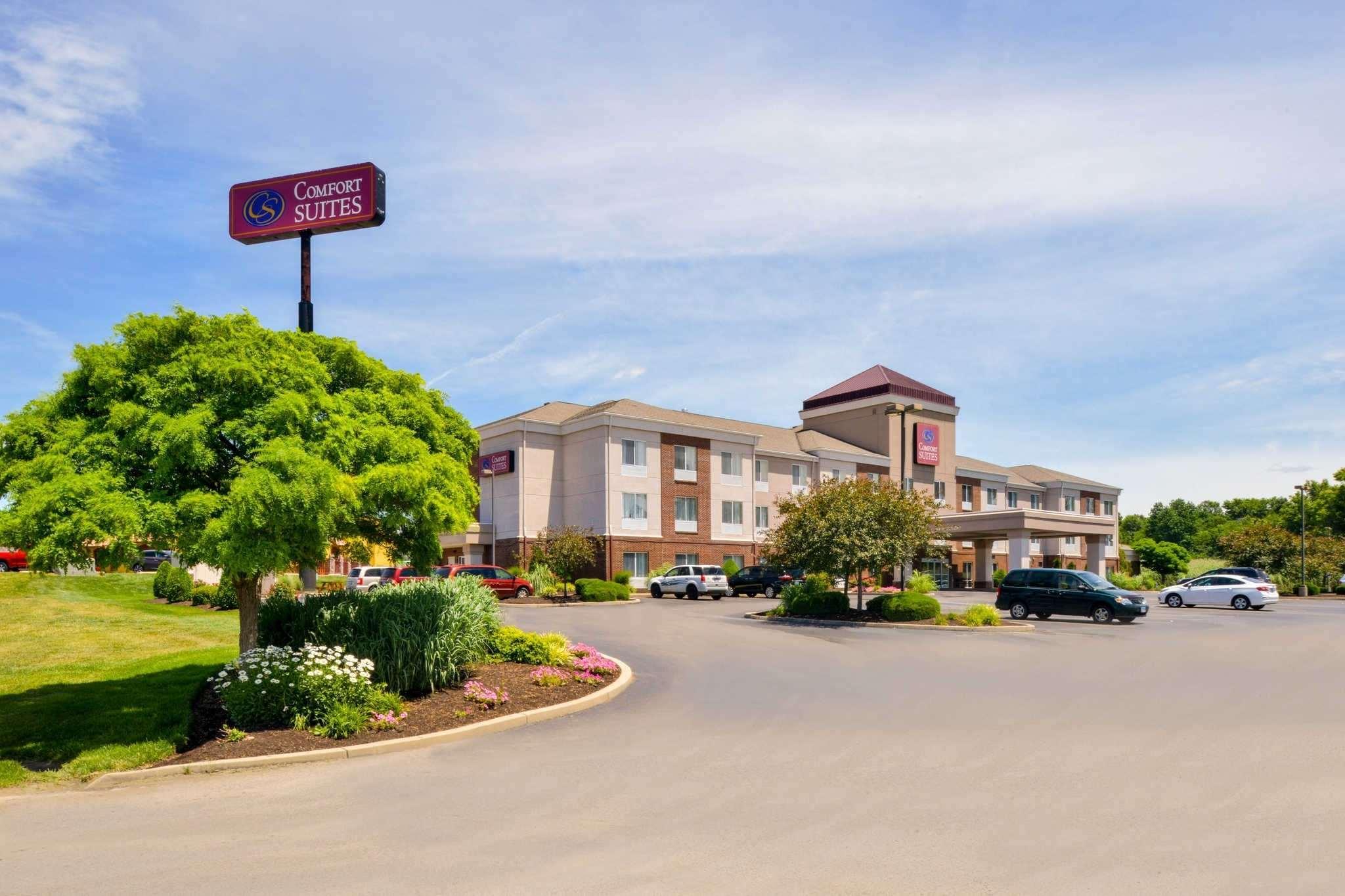 Comfort Suites Mount Vernon Exterior photo
