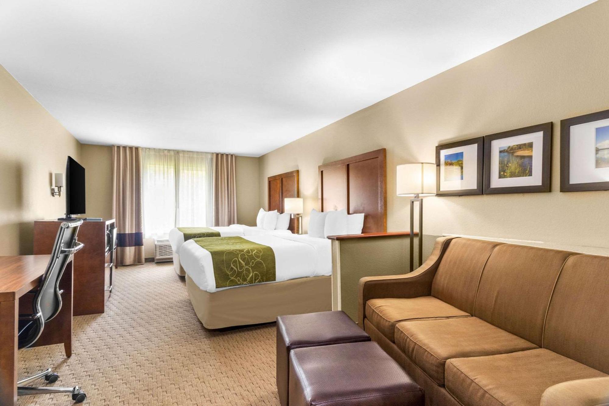 Comfort Suites Mount Vernon Exterior photo