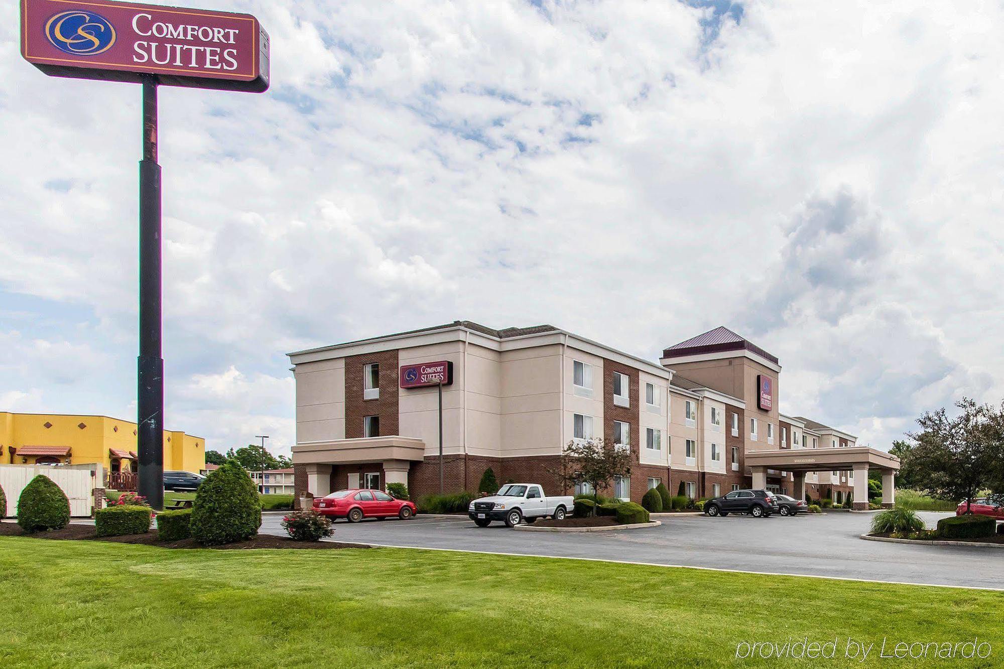 Comfort Suites Mount Vernon Exterior photo