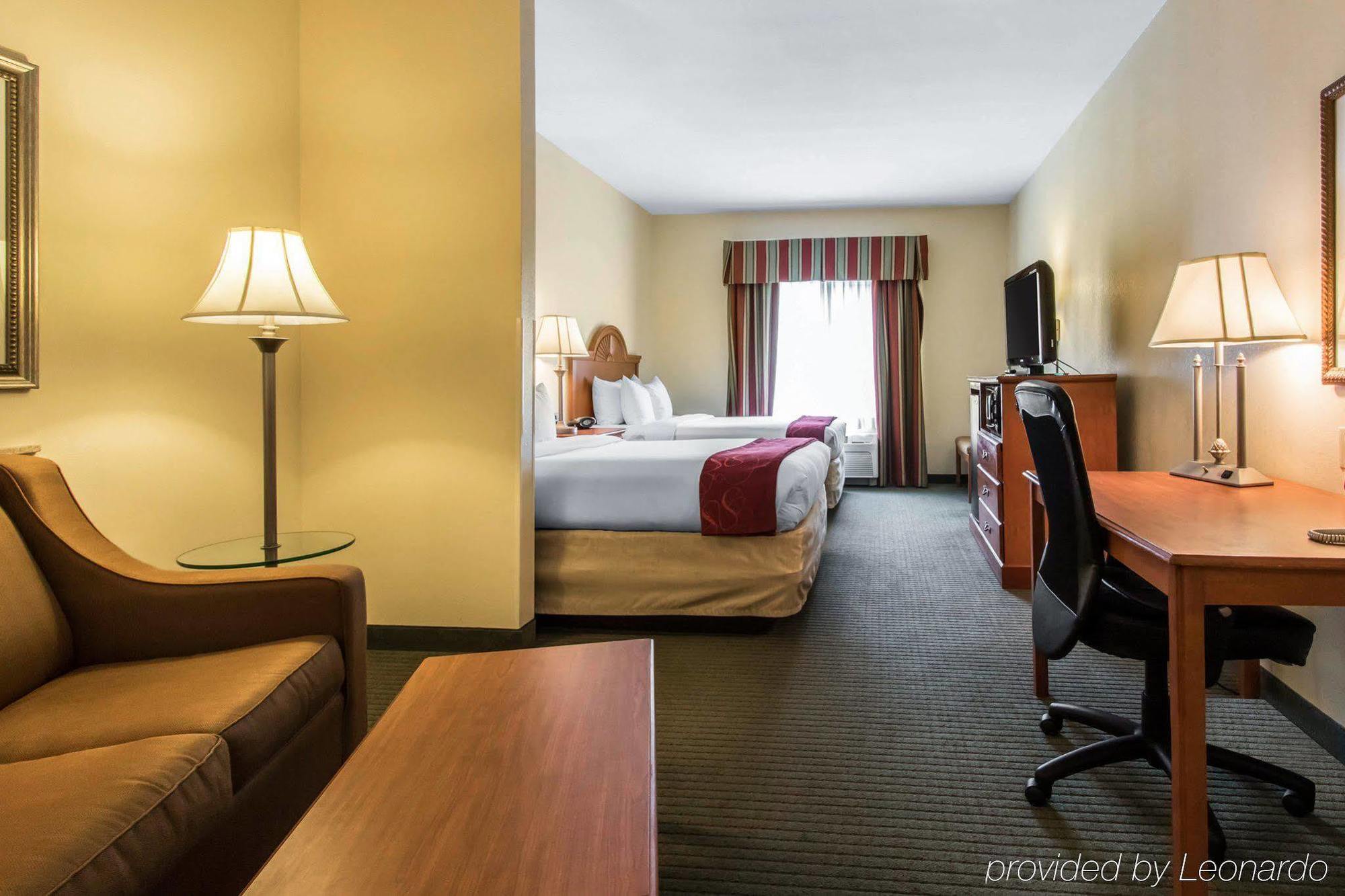 Comfort Suites Mount Vernon Exterior photo