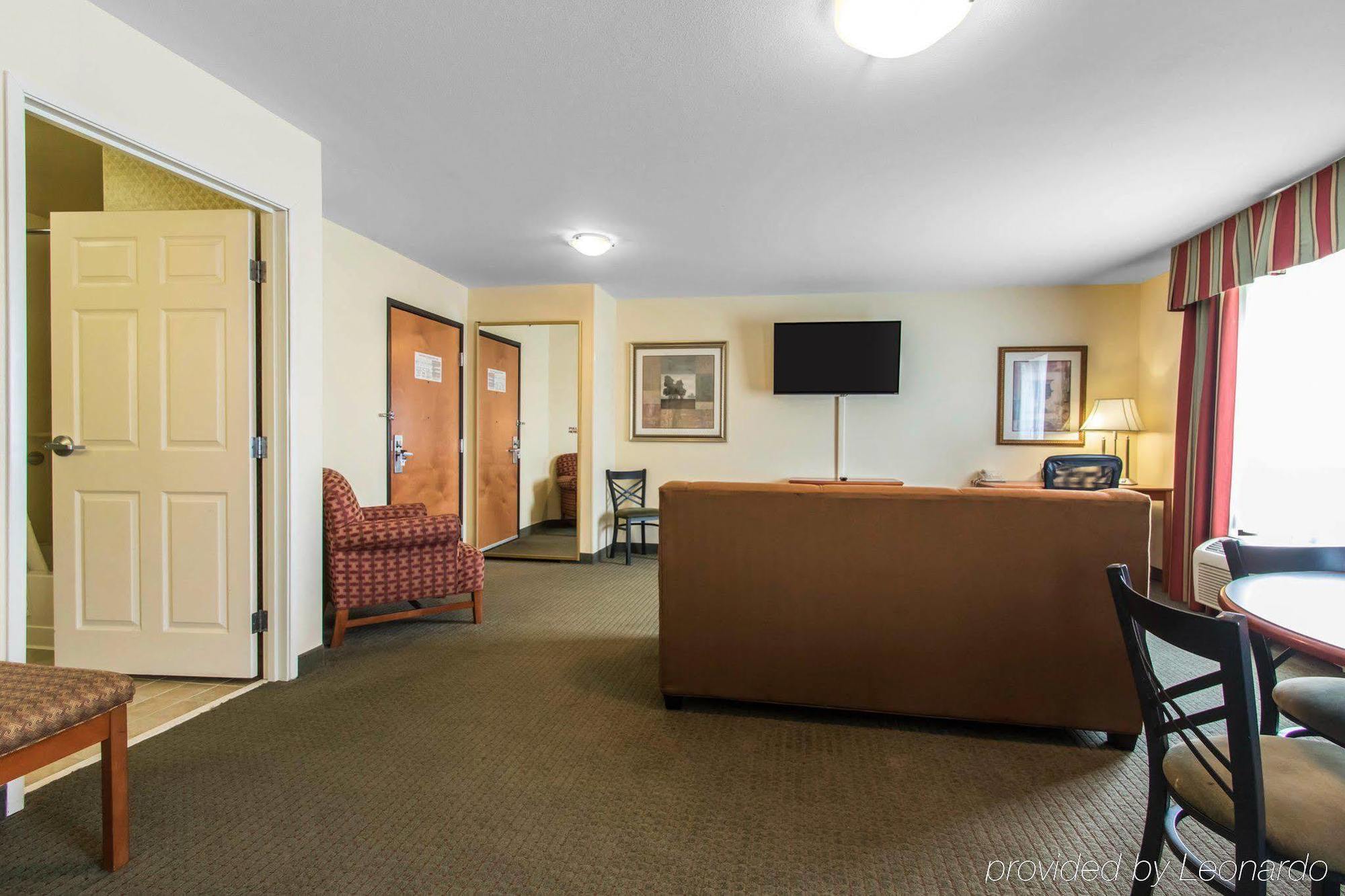 Comfort Suites Mount Vernon Exterior photo